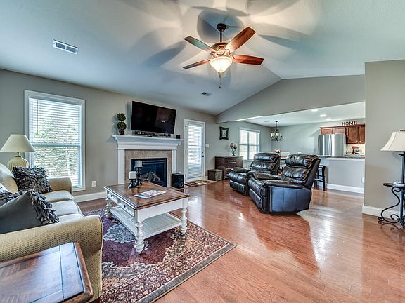 5th image of 3743 Boyd Walters Ln