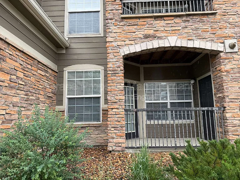 3035 Blue Sky Cir #10-105 — Photo 21