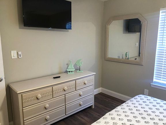 5th image of 2802 Villa Woods Cir