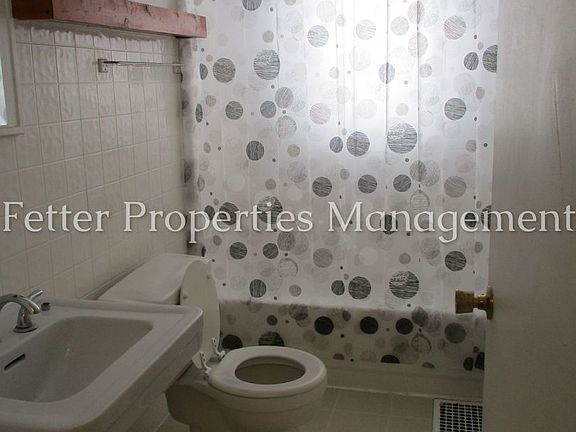 5th image of 1671 Hicks Dr