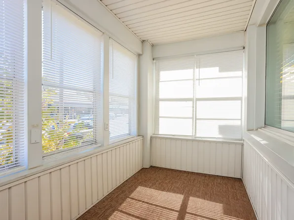 5909 Hampton Ave, Saint Louis, MO 63109