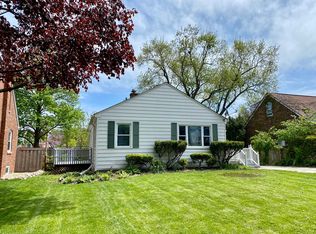 235 Washington St, Glenview, IL