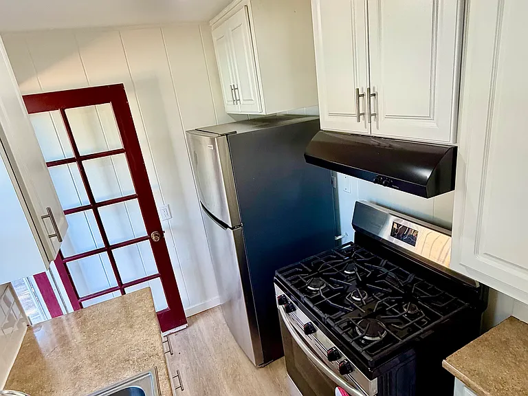 3655 37th St — Photo 30