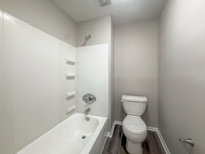 3909 W Broadway — Photo 12