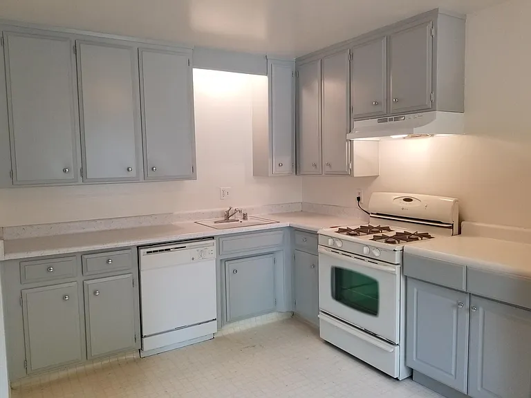 516 K St #C — Photo 6