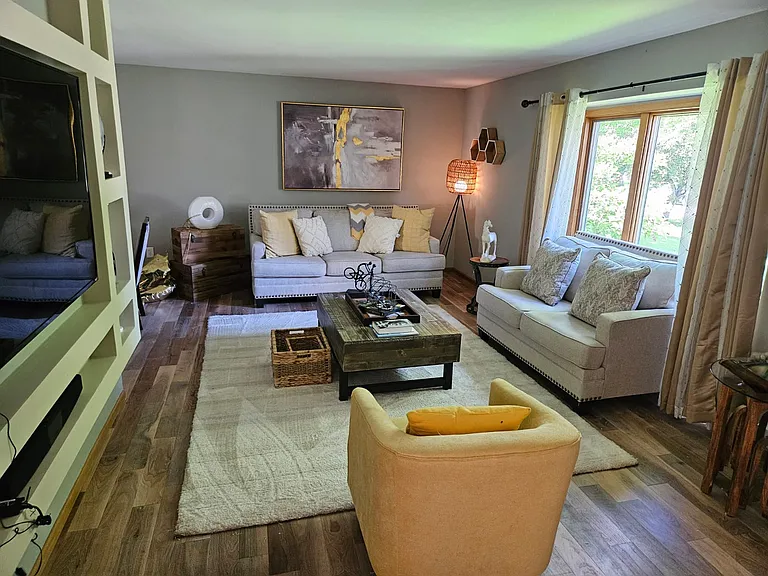 9019 Moorland Chase N — Photo 7