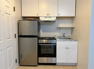 104 Adams St #1, Waltham, MA 02453