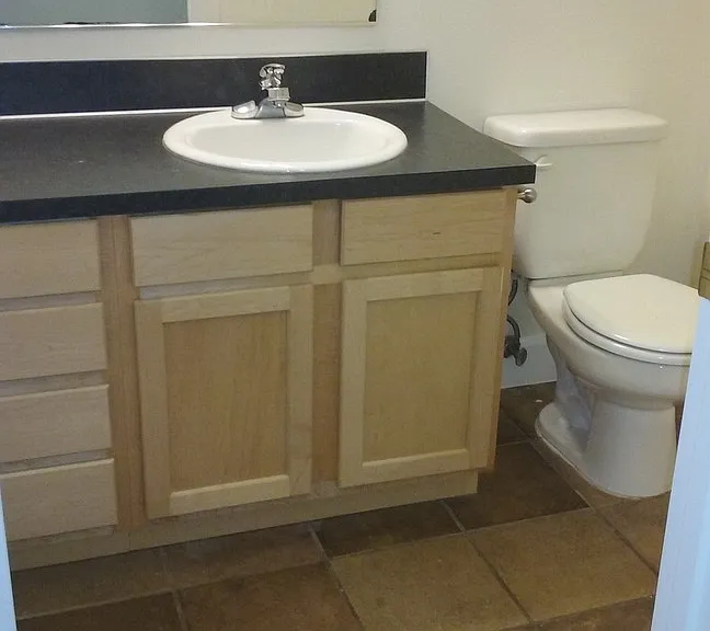 Littlefield Apartments — Photo 20