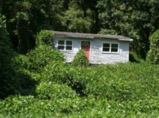 944 Dry Creek Rd #&-946, Jonesborough, TN 37659