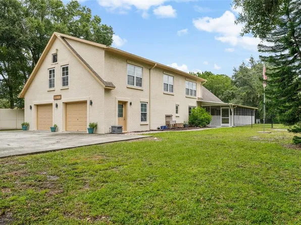 2220 Linda Ln, Lutz, FL 33558