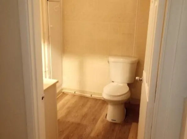 864 N 6th Street, 864 N 6th St APT 2, Reading, PA 19601