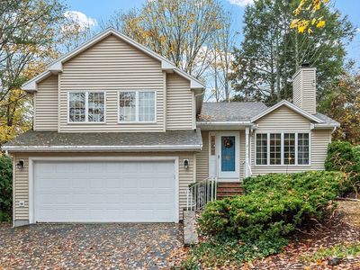 2 Tomah Dr, Peabody, MA, 01960