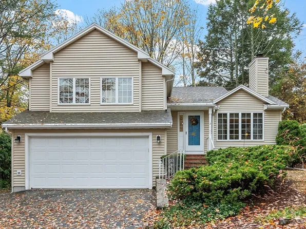 2 Tomah Dr, Peabody, MA 01960