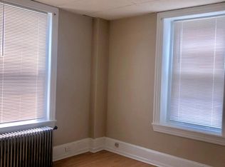 1908 Pine St #2F, Philadelphia, PA 19103