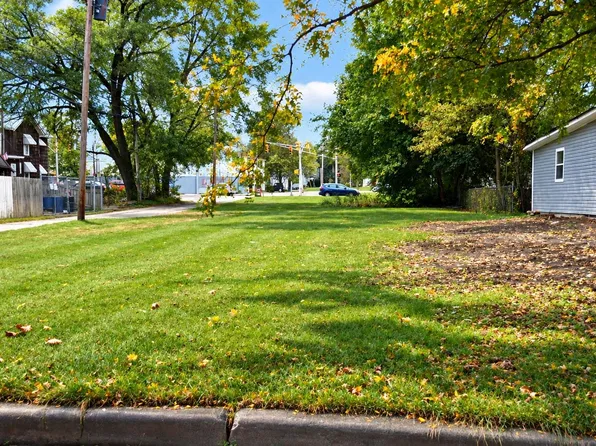 1101 Hudson St, Elkhart, IN 46516