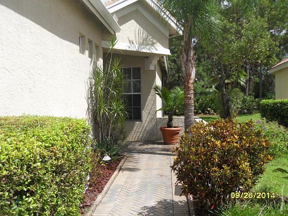 2nd image of 751 SW Saint Croix Cv