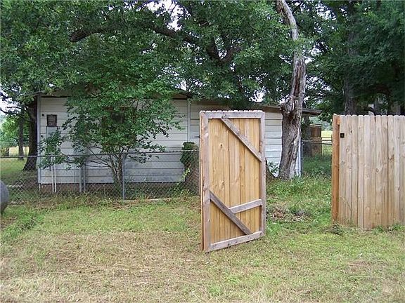 5th image of 107 Deer Ln