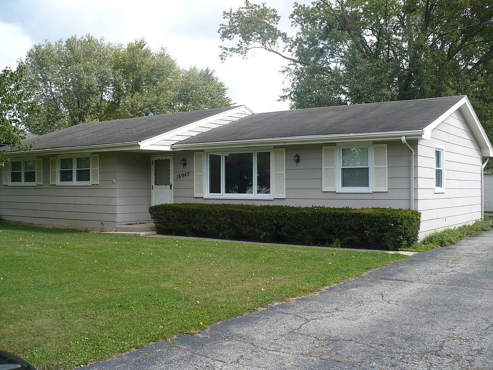 1st image of 16945 S Heathercreek Dr