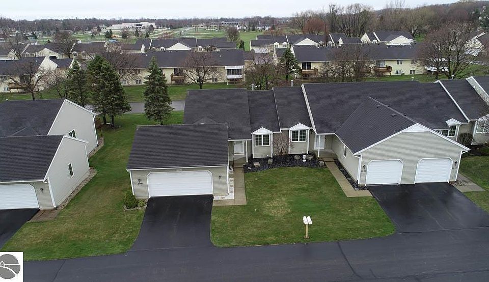 1st image of 2941 Parkside Dr
