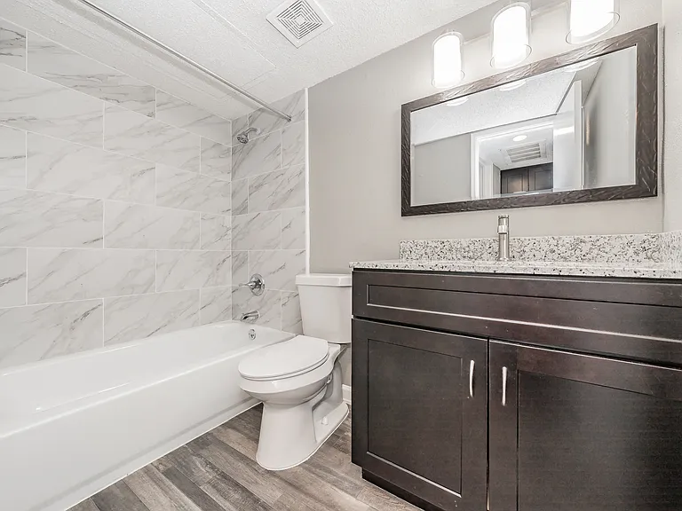 Chapel Creek Apartments — Photo 38