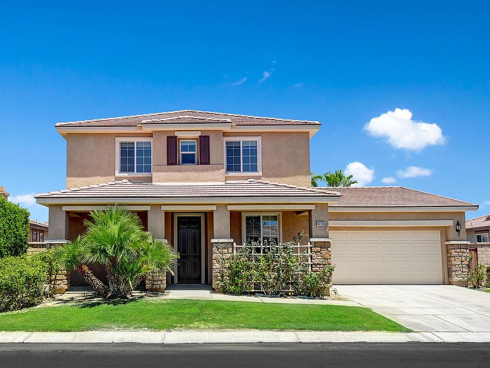 1st image of 40260 Padova Dr