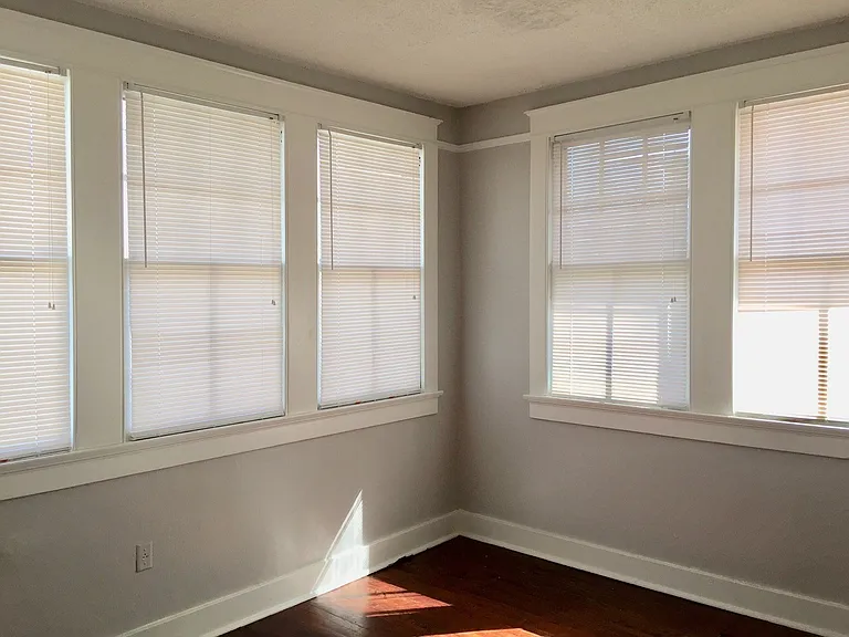 2817 Paris Ave — Photo 7
