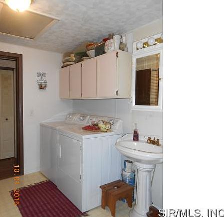 5th image of 330 W Park Ave
