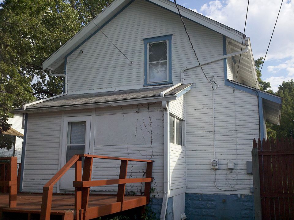 2nd image of 1522 W Main St