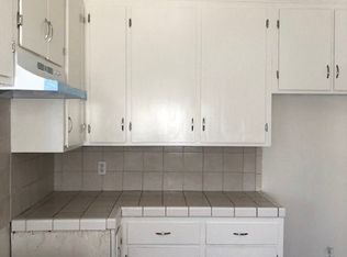 3712 W 64th St, Inglewood, CA 90302