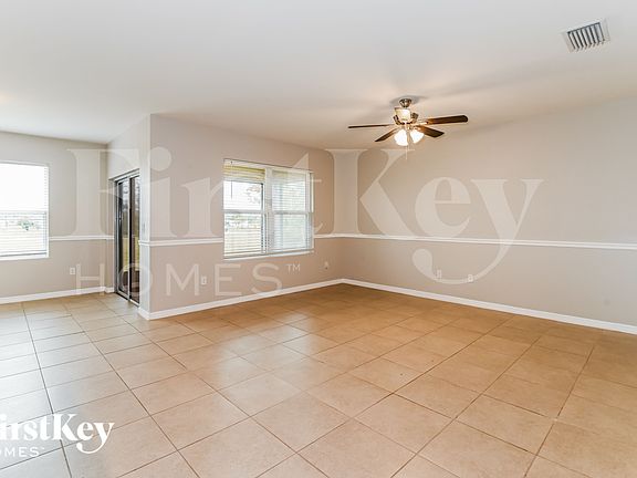 5th image of 1806 NW 15th Ter