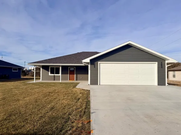 1506 Cattletrail St, Goodland, KS 67735