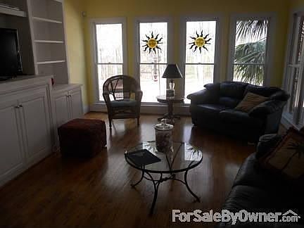 4th image of 4444 Cypress Cv