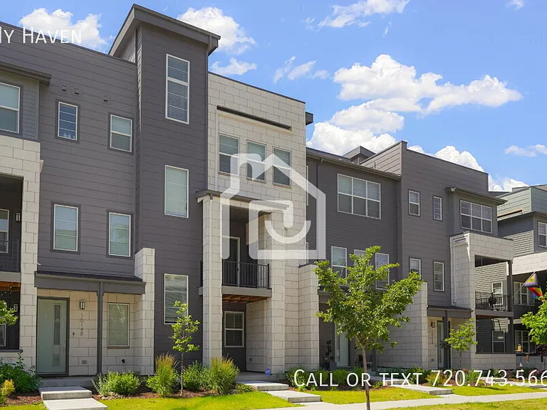 10138 E 62nd Ave — Photo 1
