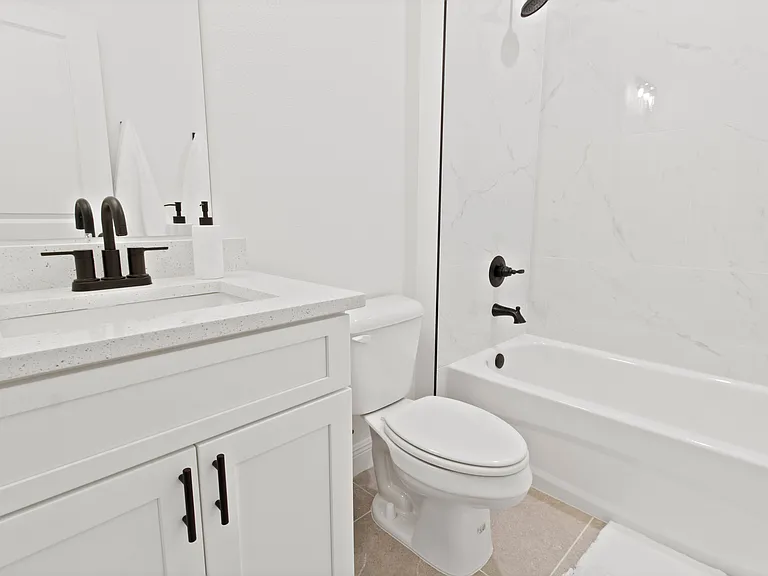 14480 SW 42nd Terrace Rd — Photo 10