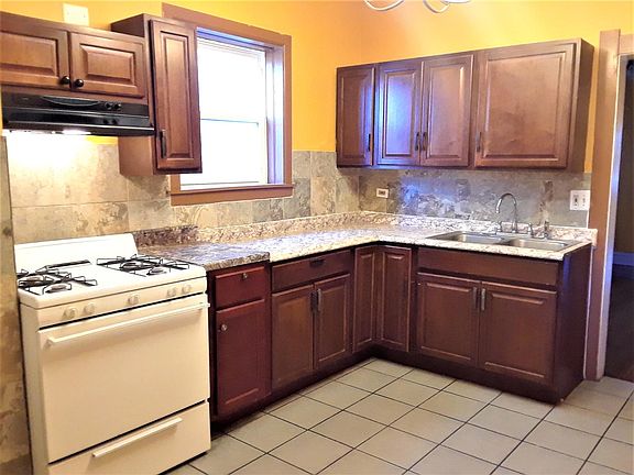 2nd image of 1723 N Menard Ave #1
