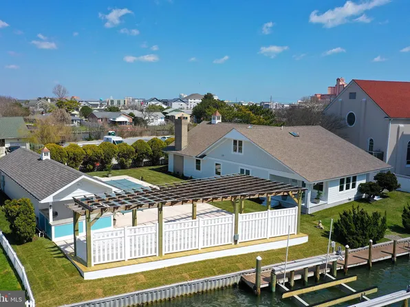 207 Kingfish Rd, Ocean City, MD 21842