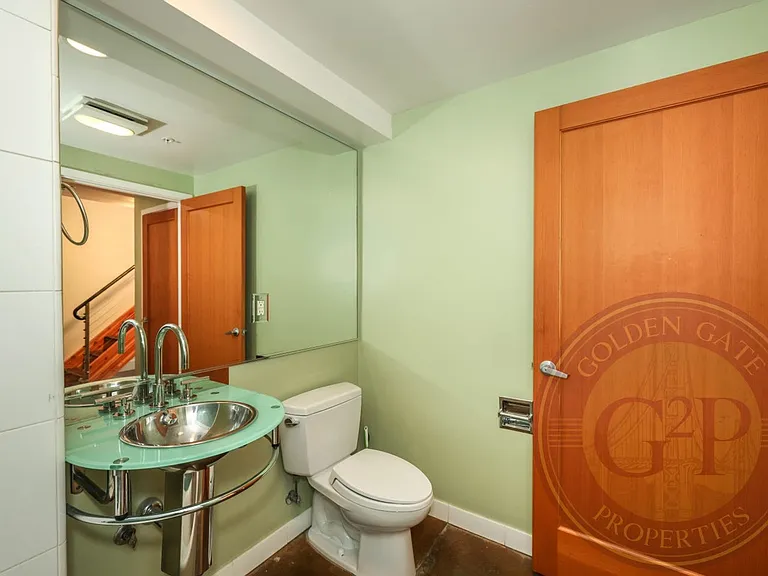 200 Townsend St #1 — Photo 16