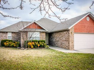 3890 S Ridgeline Ave, Springfield, MO 65807