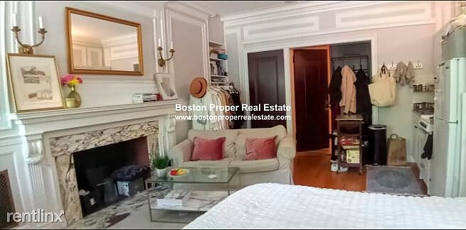 403 Commonwealth Ave. #1F Boston - Back Bay Unit Photo 2 (1)