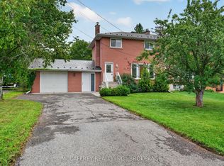 1242 Leyton Ave, Kingston, ON K7P2V6