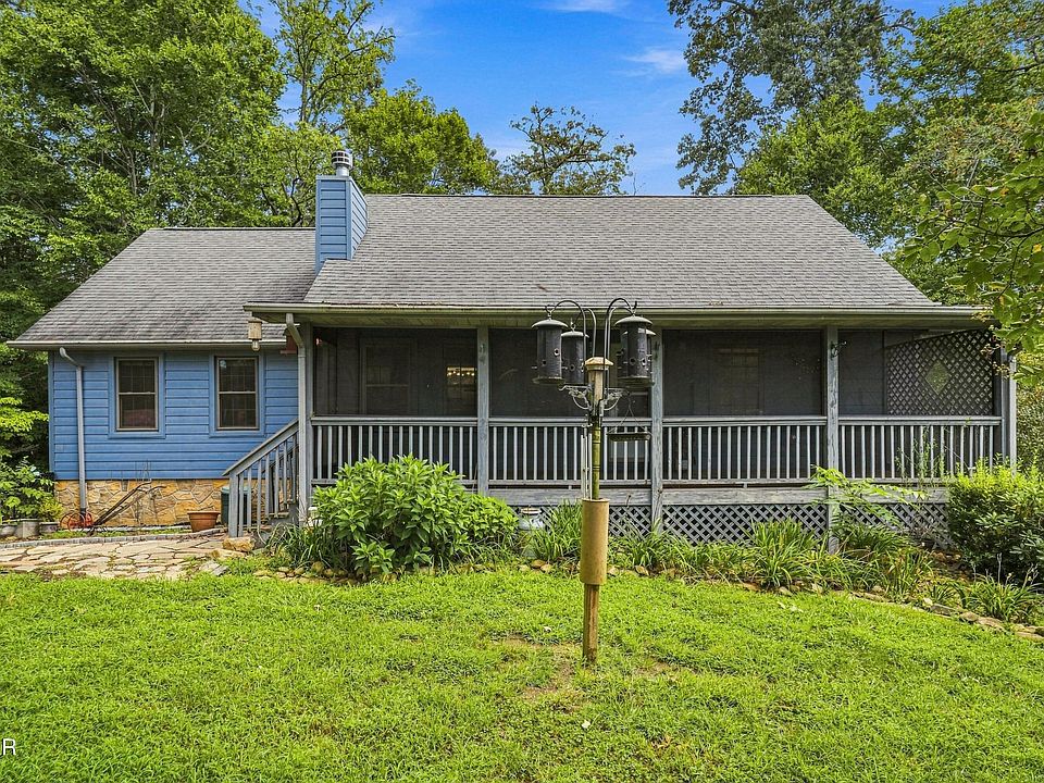 1st image of 2459 Amanda Ln