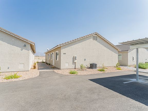 2nd image of 1661 S Dandelion St #2