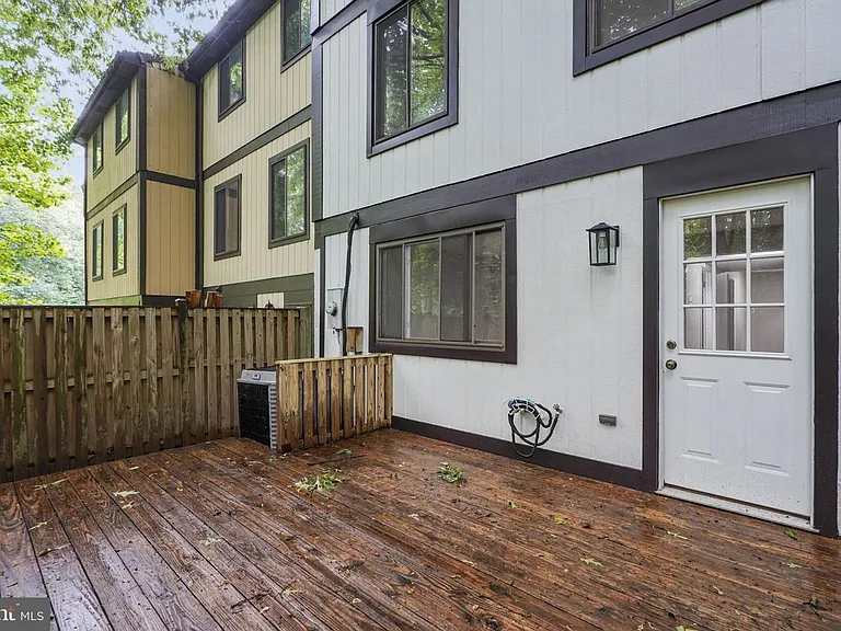 5863 Jacksons Oak Ct — Photo 34