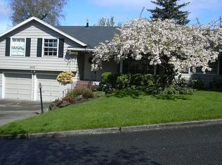 8435 SW Katherine Ln, Portland, OR 97225