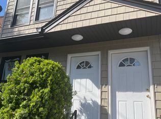 979 Post Ave FLOOR 2, Staten Island, NY 10302