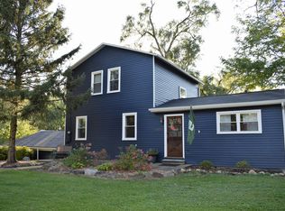 28055 Alycekay St, Farmington Hills, MI