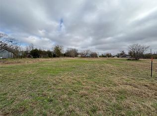 1302 Frink St, Taylor, TX 76574