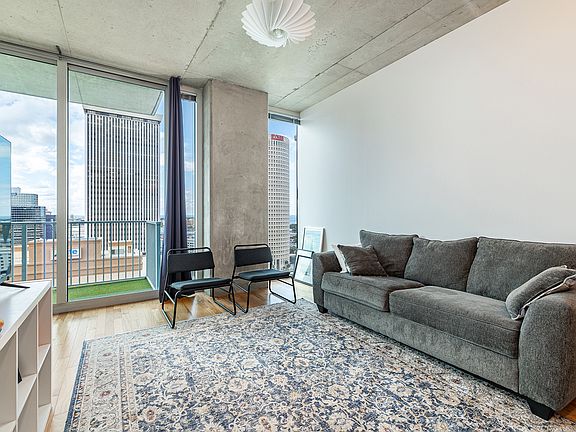 5th image of 777 N Ashley Dr Unit 1710