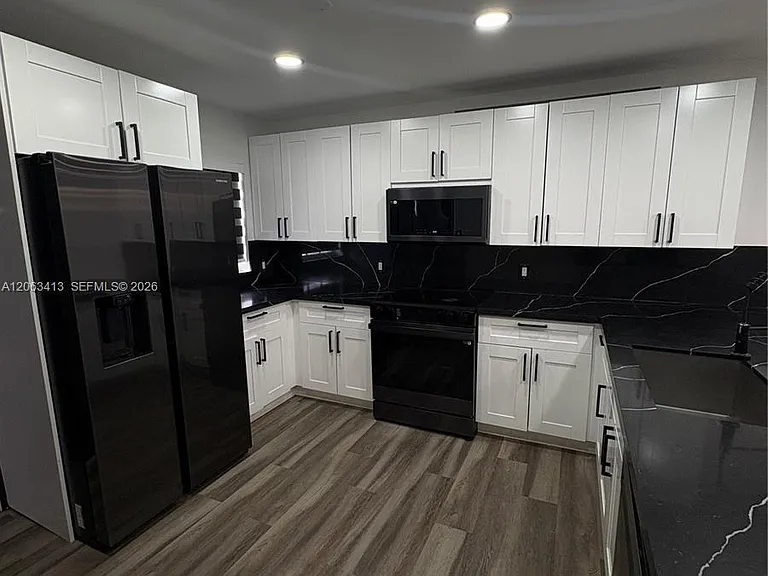 1705 SW 100th Ave #1-2 — Photo 14