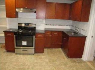 386 S 9th St #3, Newark, NJ 07103